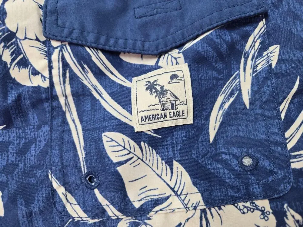 American Eagle Shorts Mens Medium Blue Floral Hawaiian Swim Trunks Lined Pockets